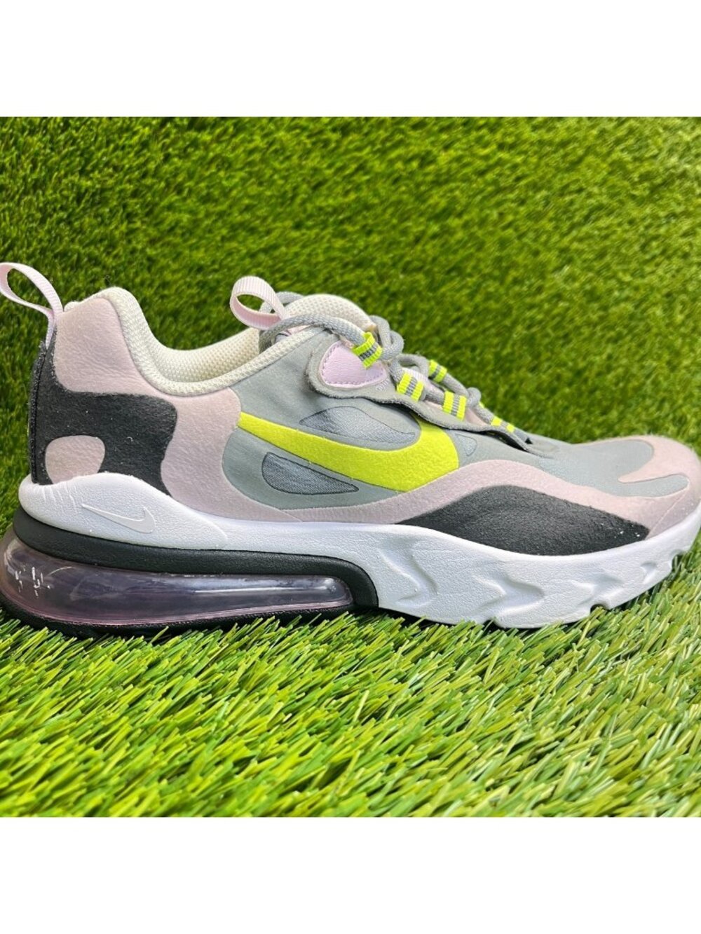 Nike Air Max 270 React Girls Size 5Y Gray Pink Athletic Running Shoes Sneakers